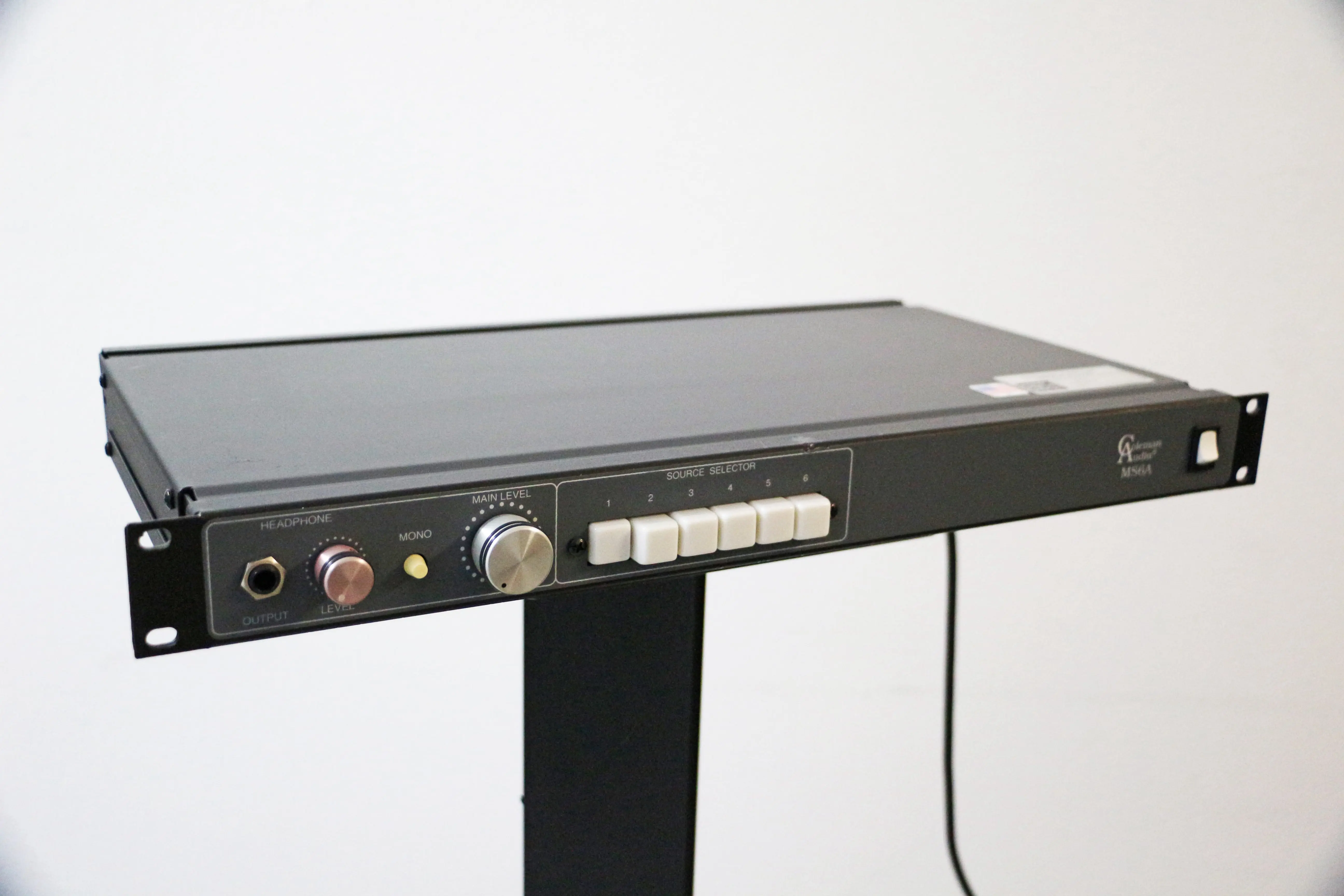 Coleman Audio MS6 Monitor Switcher, 220V